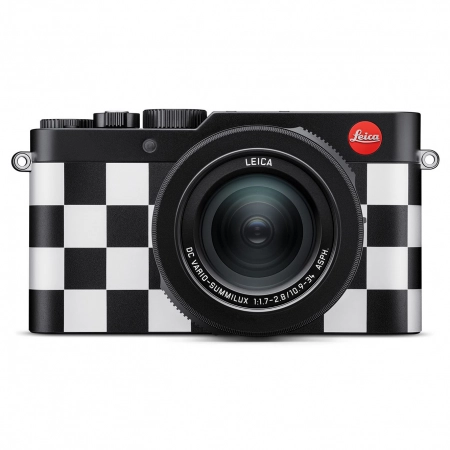 Leica D-LUX 7 Vans X Ray Barbee Edition