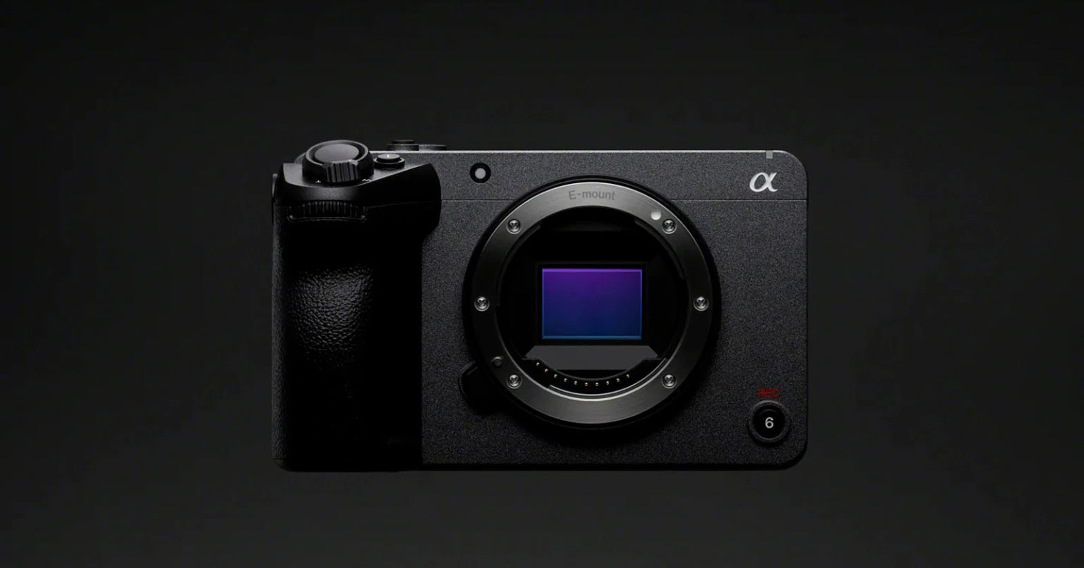 Sony telah mengumumkan FX30 , kamera cinema line ringkas memiliki desain bodi yang sama dengan FX3 dengan beberapa upgrade krusial.