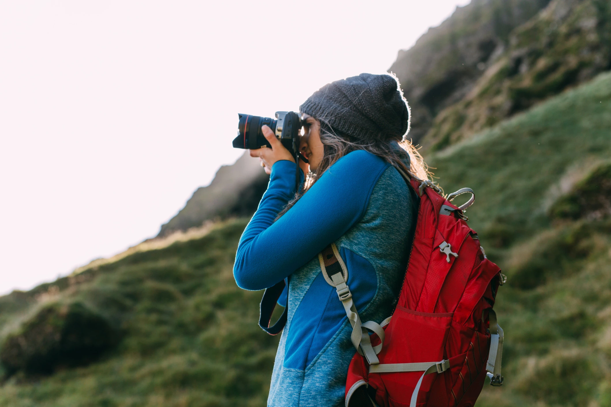 Nah penulis mau kasih kamu rekomendasi 5 kamera yang bisa kamu bawa dan gunakan saat liburan baik liburan yang sebentar alias short  vacation atau liburan jangka panjang atau long vacation. Yuk simak