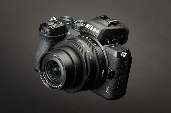 Nikon baru saja merilis firmware versi 2.40 untuk Z50. Pembaruan ini mencakup AF Eye Detection untuk video