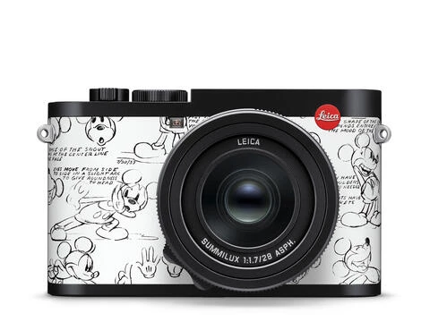 Leica Q2 Disney 100 Years of Wonder