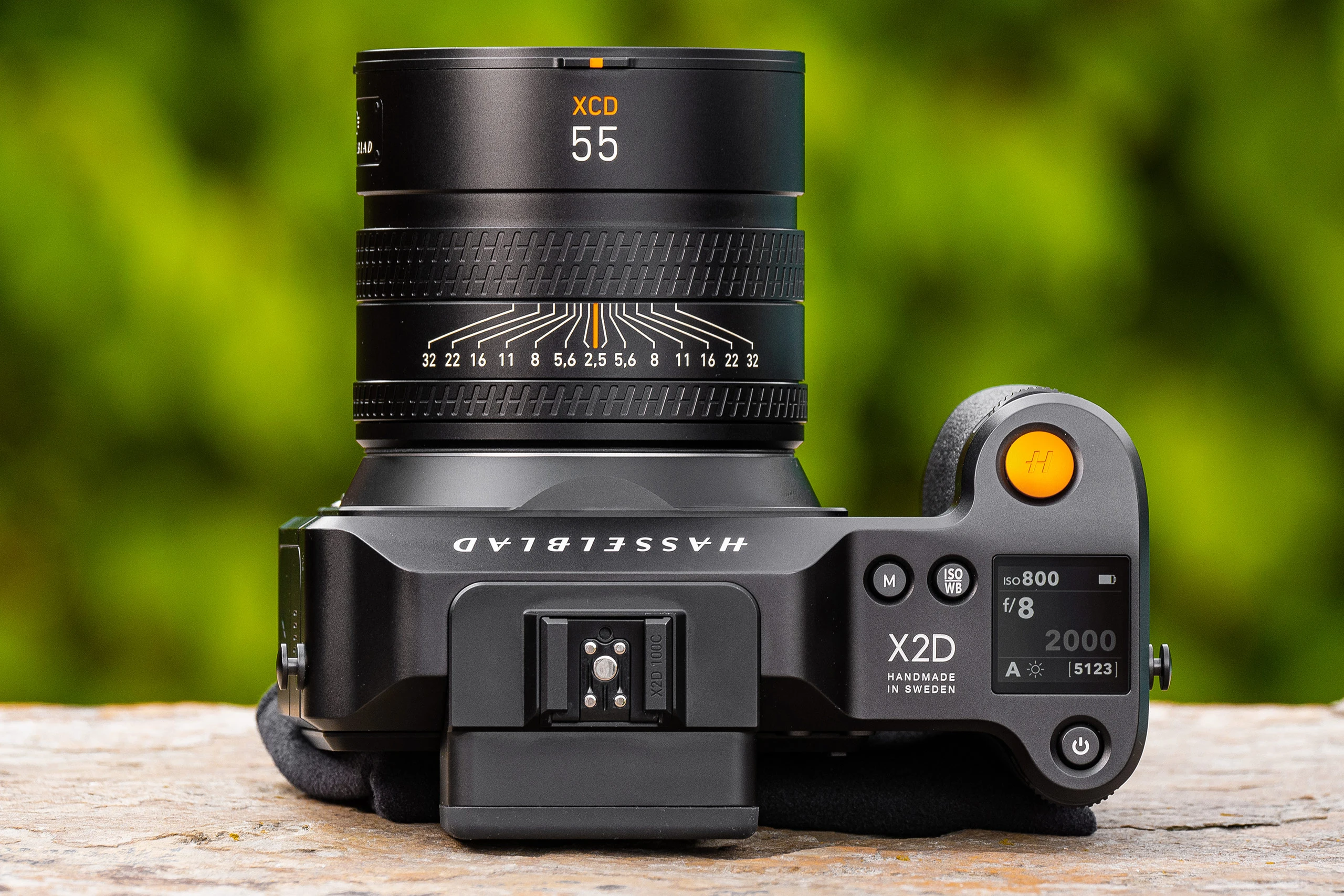 Hasselblad telah merilis pembaruan firmware 2.0.0 untuk kamera mirrorless format medium X2D yang menambahkan banyak fitur baru dan peningkatan kegunaan yang meningkatkan kemampuannya secara signifikan.