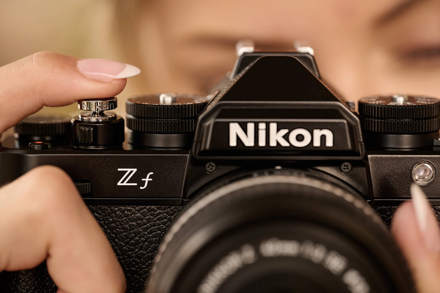 Penggunaan Nikon ZF Lebih Nyaman Tanpa Joystick ? Simak Penjelasannya<!--  --> | DOSS Camera & Gadget