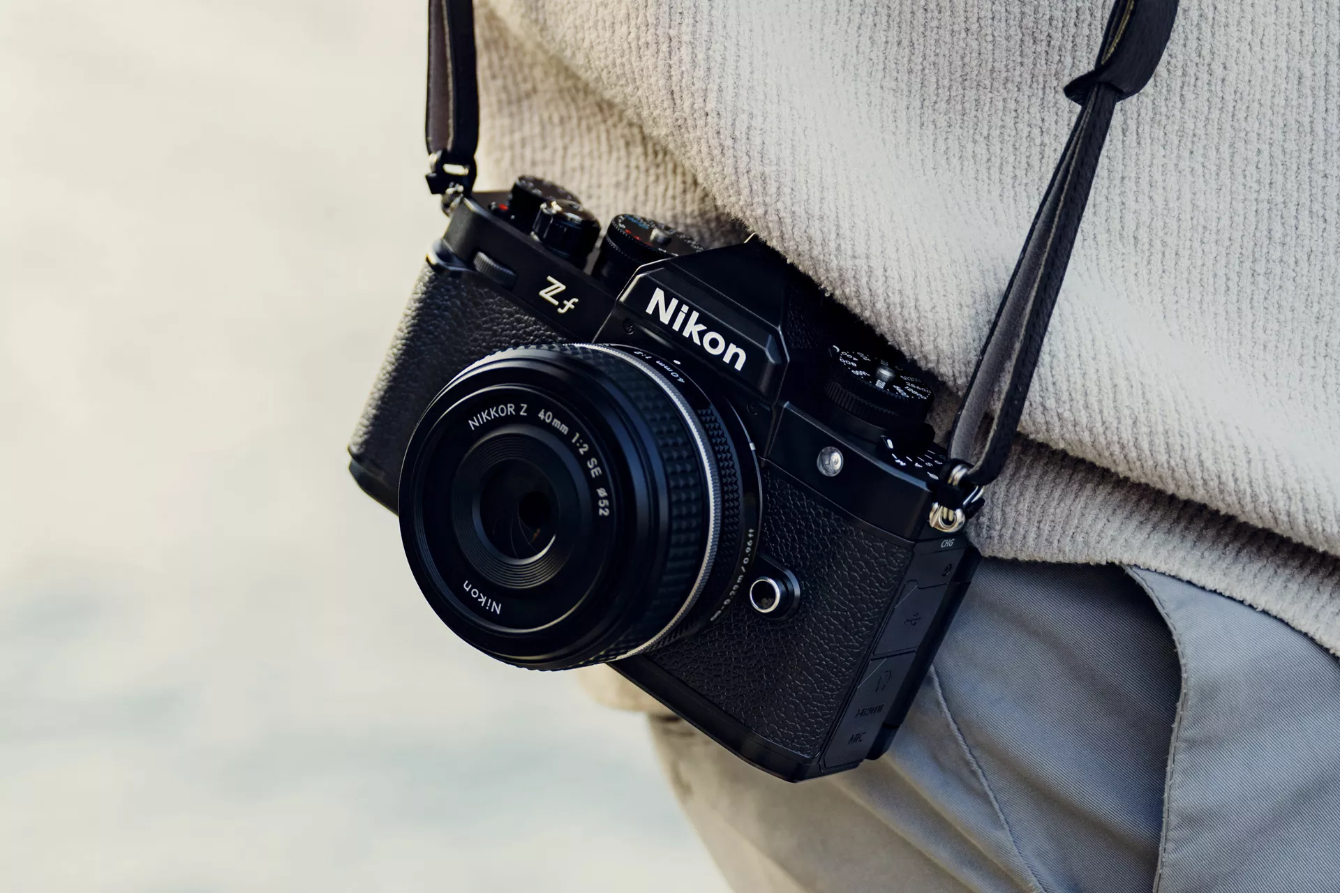 Kamera Nikon ZF vs Nikon Z6 II, Mana yang Seharusnya Anda Miliki Sekarang?