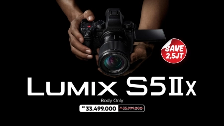 [#13040] Panasonic Lumix S5 IIX Mirrorless Camera