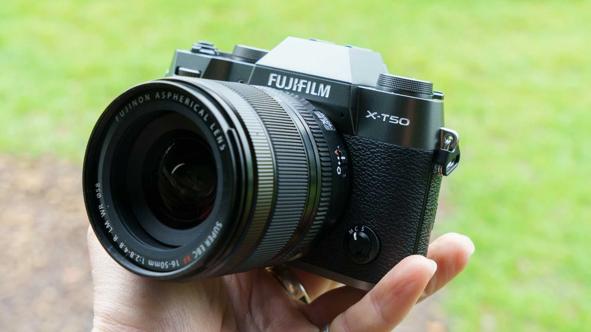 Fujifilm Perbaiki Pembaruan Firmware Fujifilm X-T50 yang Error Dalam 2 Hari