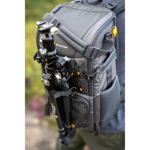 Jual Vanguard Alta Sky 62 Backpack for up to 600mm lens and additional lenses 24 Litres Harga Terbaik